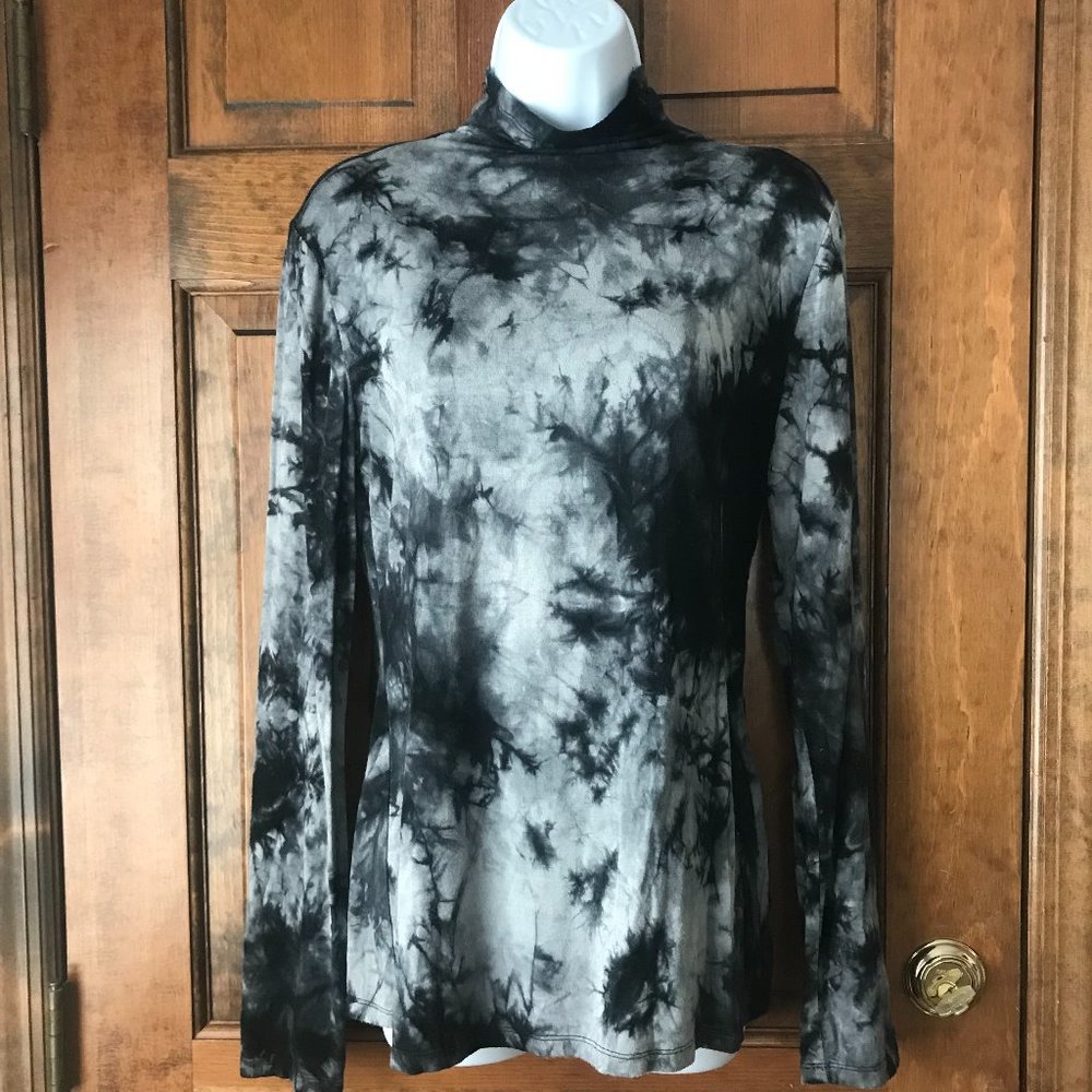 APRLL Black & Gray Tie-Dyed Mock Turtle Top Large